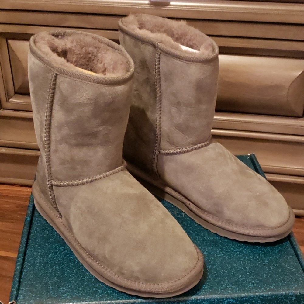 Emu Austraila sz 6 charcoal/anthracite gray boots